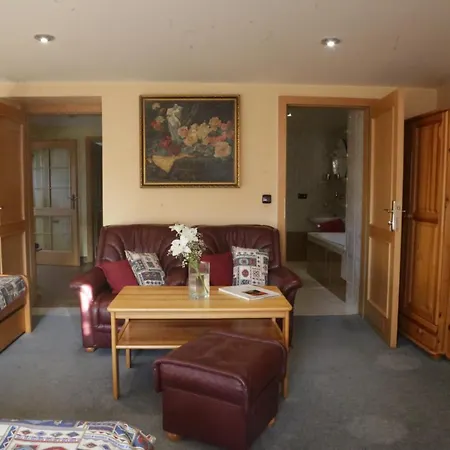 Üdülőközpont River Side Near Besenova *