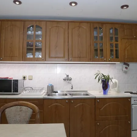 River Side Near Besenova Üdülőközpont Ivachnófalu