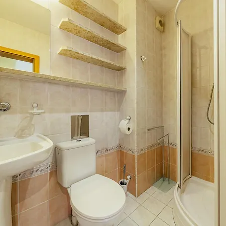 Üdülőközpont River Side Near Besenova Ivachnófalu