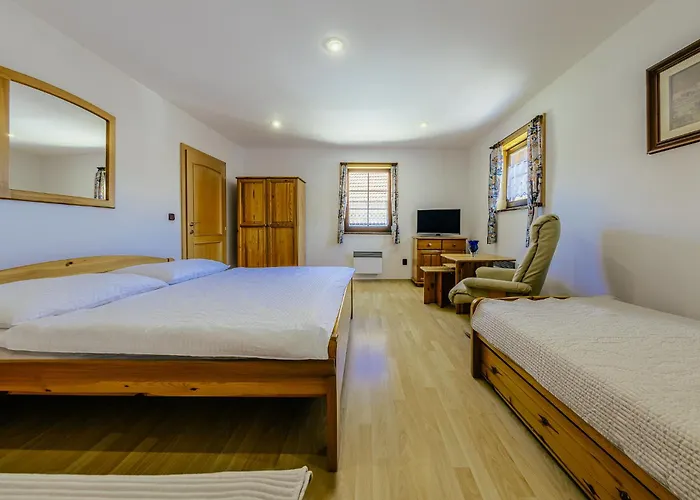 River Side Near Besenova Resort *